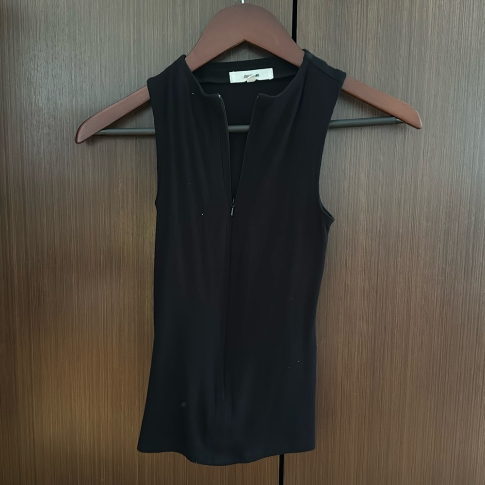 Joah brown invisible zip tank